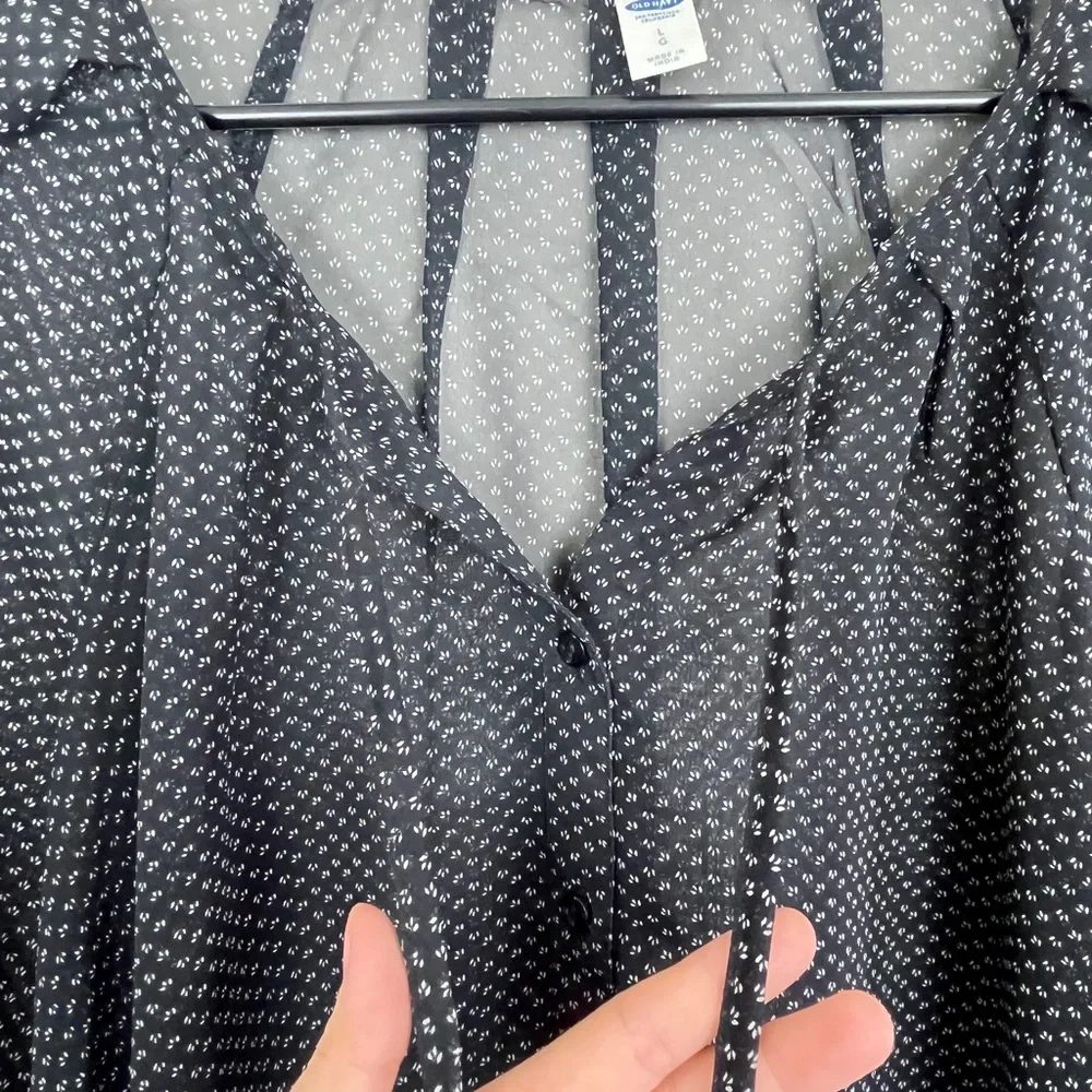 Old Navy Long Sleeved Sheer Peasant Blouse Sz L - Picture 4 of 10